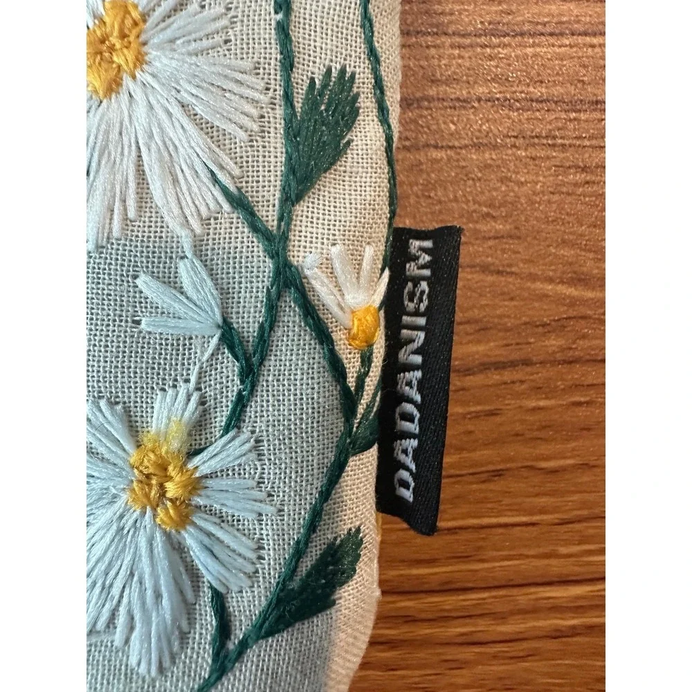 New Daisy Embroidered Tablet Case Holder